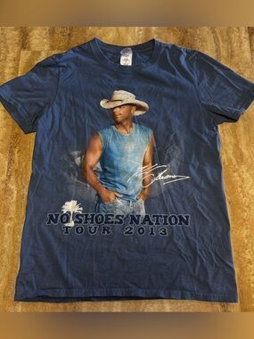 Authentic Vintage Kenny Chesney Gildan Blue No Shoes Nation Tour 2013 T-Shirt S